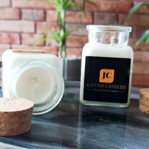 Mini świeca sojowa z korkiem 100ml TRUSKAWKA